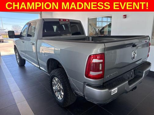 2024 RAM 2500 Laramie Crew Cab 4x4 6'4' Box