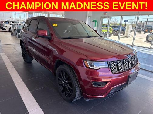 Velvet Red Pearlcoat 2022 Jeep Grand Cherokee Laredo