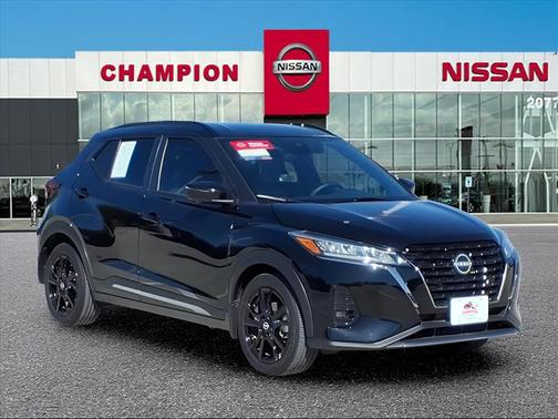 2023 Nissan Kicks SR