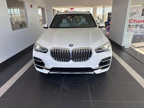 2023 BMW X5 xDrive40i