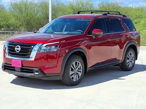 2025 Nissan Pathfinder SV FWD