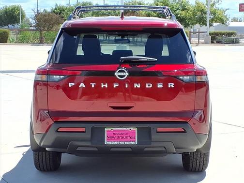 2025 Nissan Pathfinder SV FWD