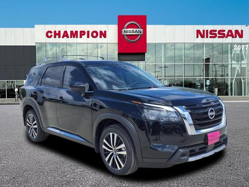 2025 Nissan Pathfinder Platinum FWD