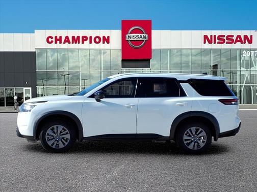 2024 Nissan Pathfinder S FWD