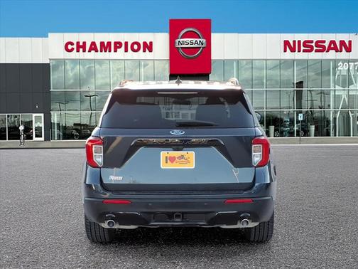 2022 Ford Explorer ST-Line