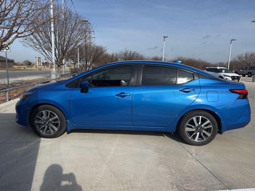 2024 Nissan Versa 1.6 SV