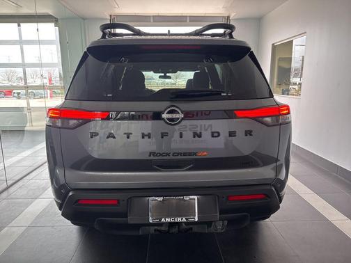2024 Nissan Pathfinder Rock Creek 4WD