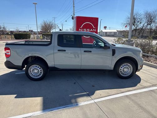 2024 Ford Maverick XL