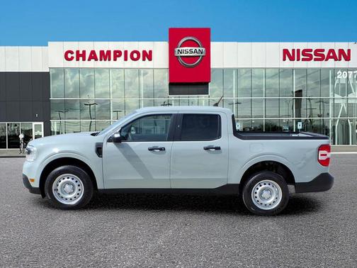 2024 Ford Maverick XL