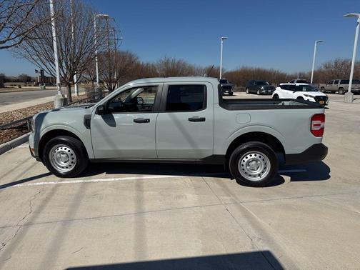 2024 Ford Maverick XL