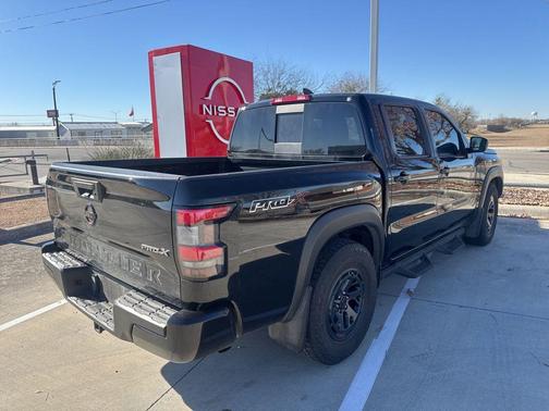 2023 Nissan Frontier PRO-X