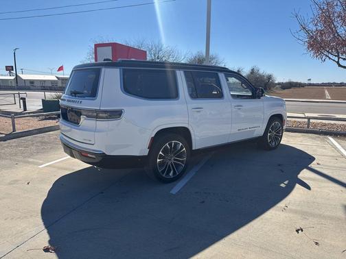 2023 Jeep Grand Wagoneer Series III 4x4