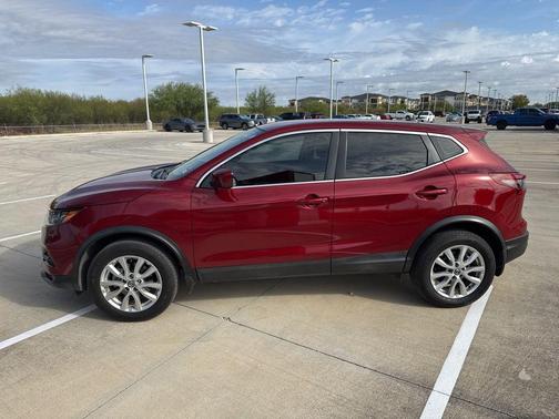 2020 Nissan Rogue Sport S