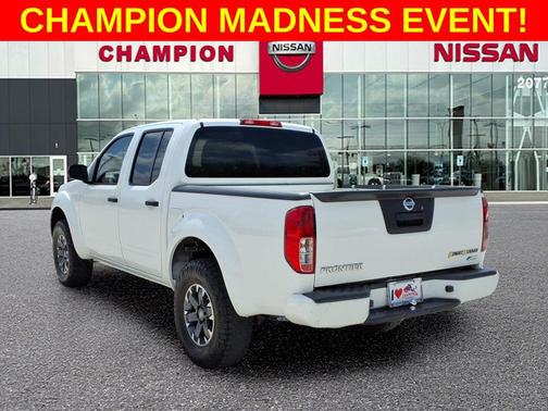 Glacier White 2019 Nissan Frontier Desert Runner