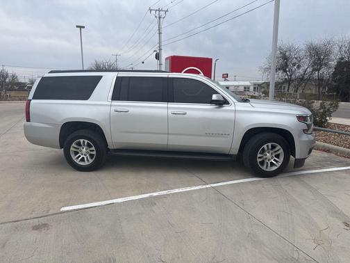 2018 Chevrolet Suburban LS