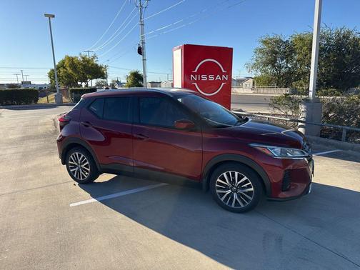 2021 Nissan Kicks SV