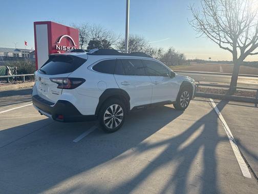 2024 Subaru Outback Touring XT