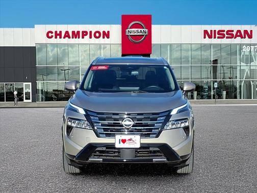 2024 Nissan Rogue Platinum