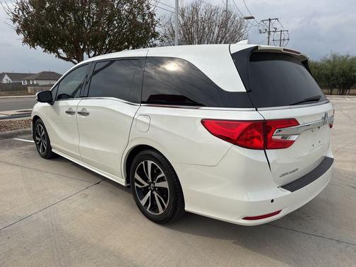 2019 Honda Odyssey Elite