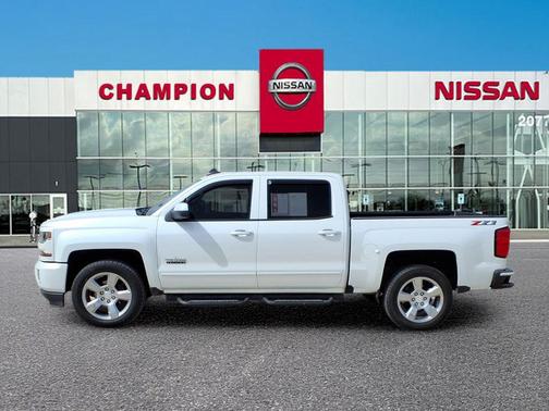 2018 Chevrolet Silverado 1500 2LT