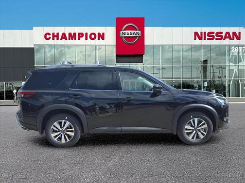 2025 Nissan Pathfinder SL FWD