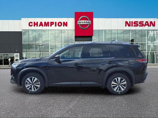 2025 Nissan Pathfinder SL FWD