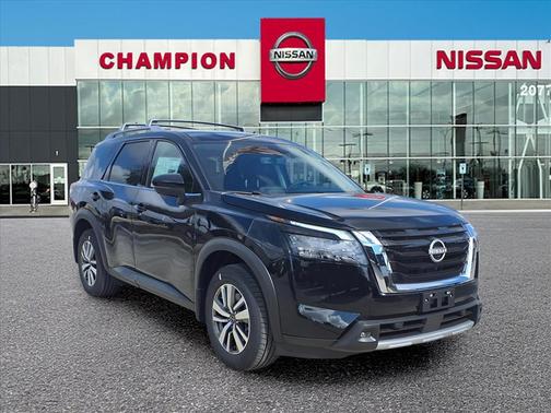 2025 Nissan Pathfinder SL FWD