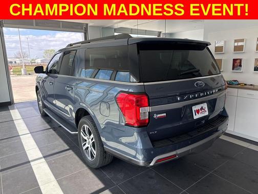Infinite Blue Metallic Tinted Clearcoat 2022 Ford Expedition Max XLT