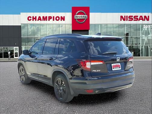 2022 Honda Pilot AWD Black Edition