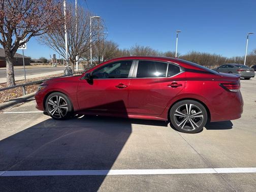 2021 Nissan Sentra SR