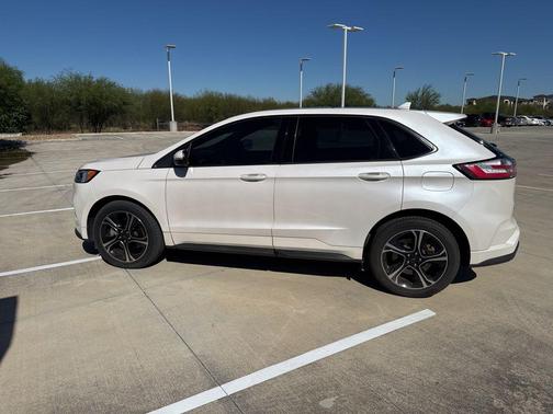 2019 Ford Edge ST