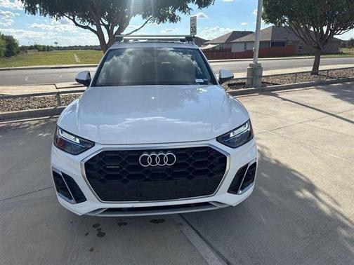 2023 Audi Q5 45 S line Premium Plus