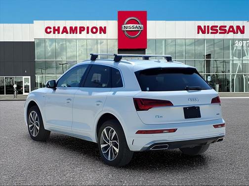 2023 Audi Q5 45 S line Premium Plus