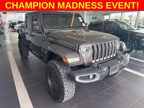 Granite Crystal Metallic Clearcoat 2020 Jeep Gladiator Overland