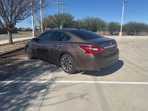 2016 Nissan Altima 2.5 SV