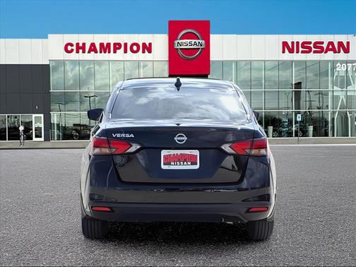 2025 Nissan Versa 1.6 SV