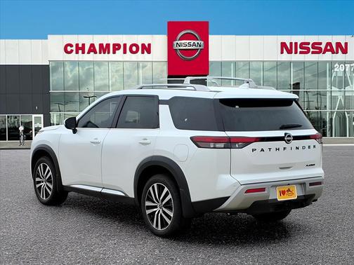 2025 Nissan Pathfinder Platinum FWD