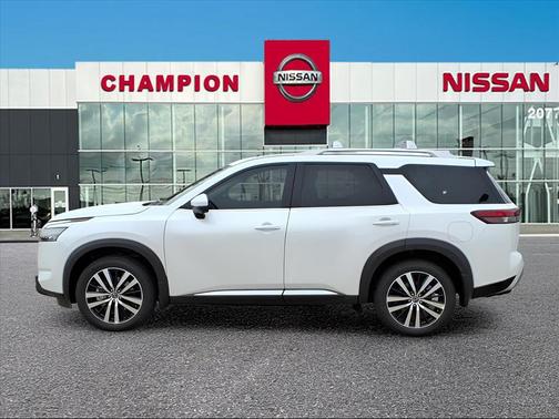 2025 Nissan Pathfinder Platinum FWD