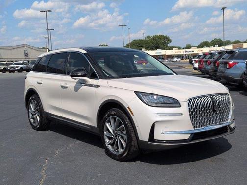 Pearl Metallic 2023 Lincoln Corsair Standard