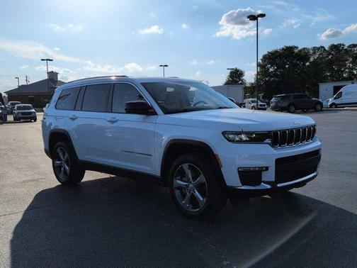 Bright White Clearcoat 2022 Jeep Grand Cherokee L Limited