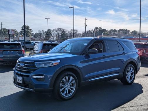 2023 Ford Explorer XLT