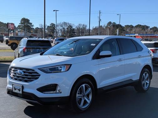 2022 Ford Edge SEL