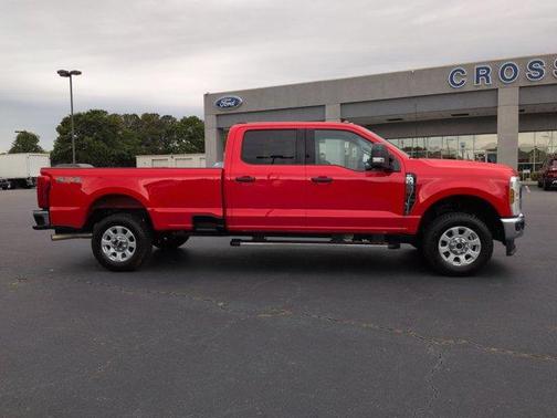 Race Red 2024 Ford F-250 XLT