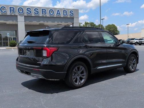 Black Metallic 2025 Ford Explorer Active