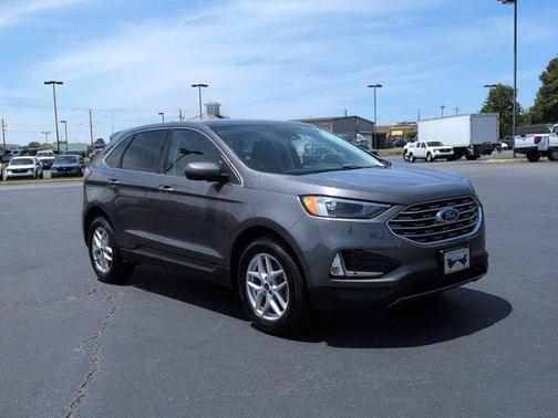 Gray Metallic 2022 Ford Edge SEL