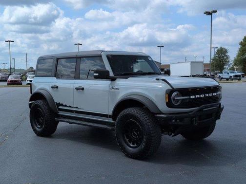 Cactus Green / Gray 2023 Ford Bronco Wildtrak