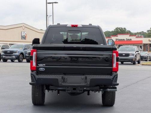 2026 Ford F-250 Platinum