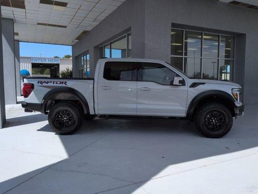 Avalanche 2026 Ford F-150 Raptor