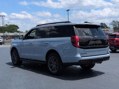 Gray Metallic 2026 Ford Expedition Platinum