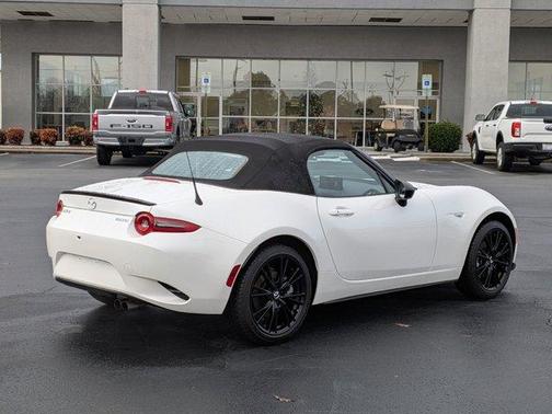 2024 Mazda MX-5 Miata Club